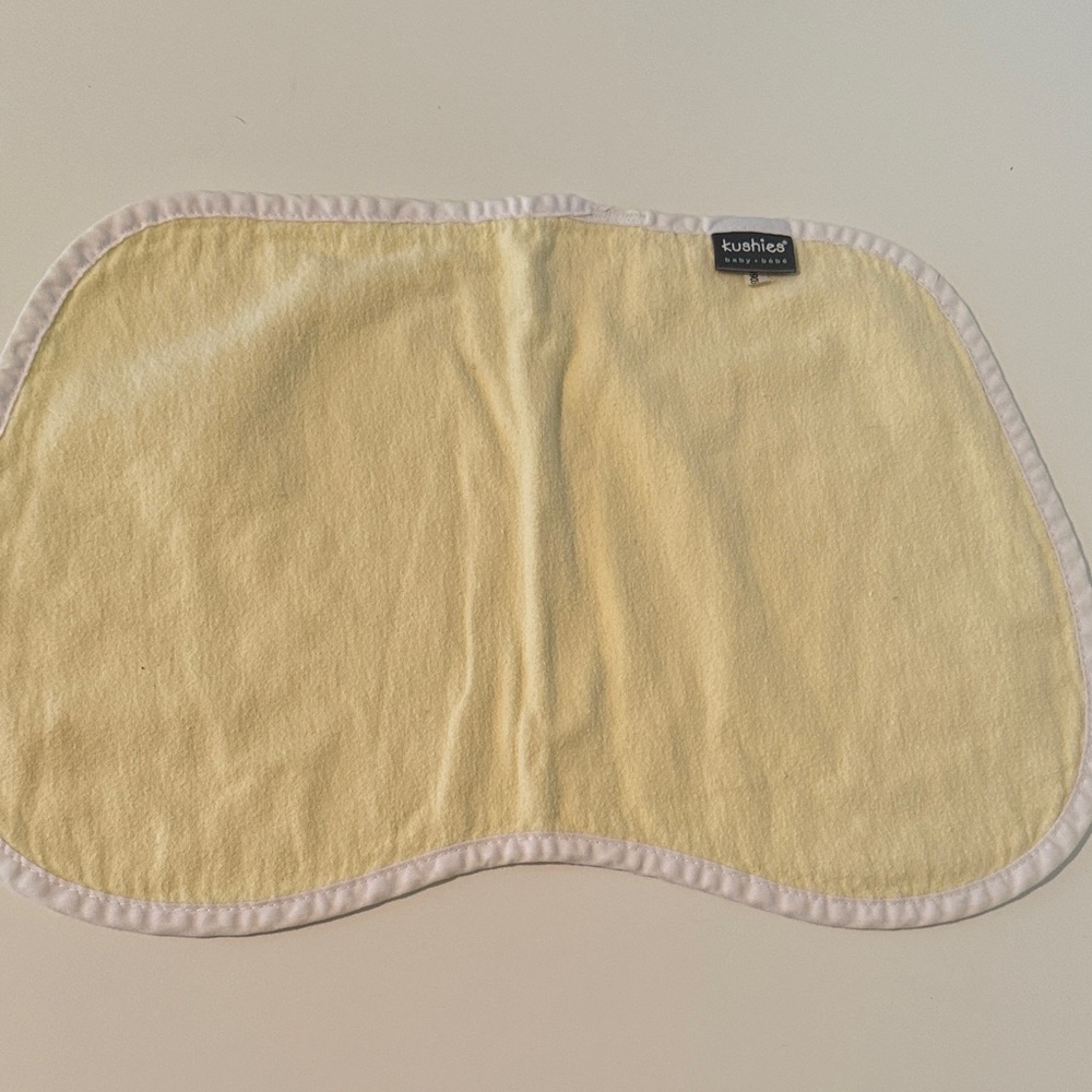 Kushies Baby Bib Shoulder Cover